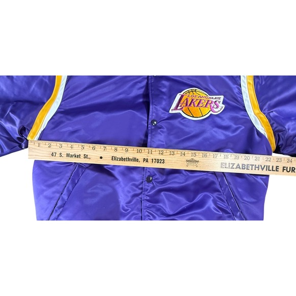 VINTAGE 80S LOS ANGELES LAKERS NBA STARTER SATIN PATCH BOMBER JACKET - Picture 8 of 12